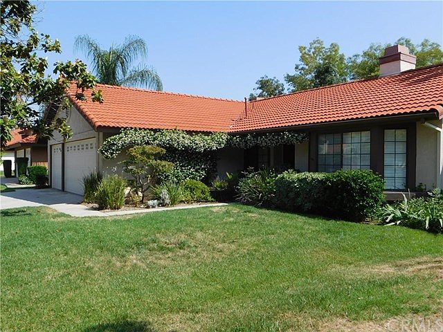1st image of 23855 Pine Field Dr