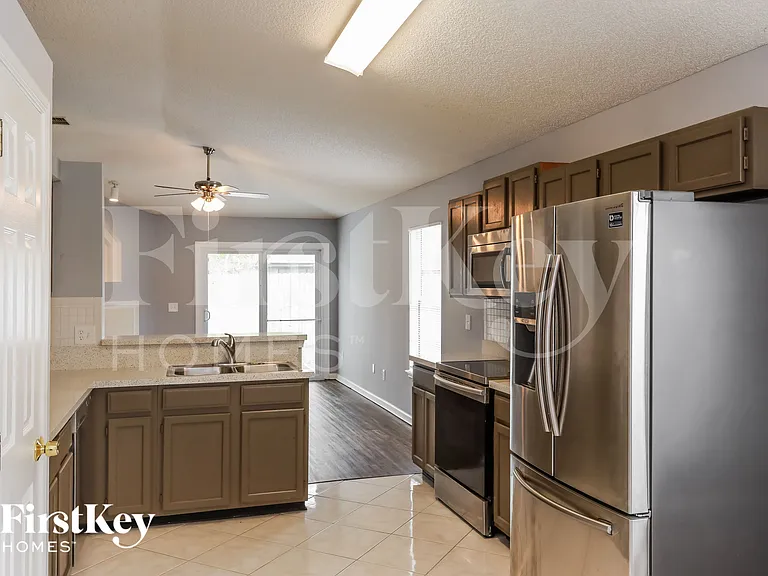 2942 Biloxi Trl — Photo 6