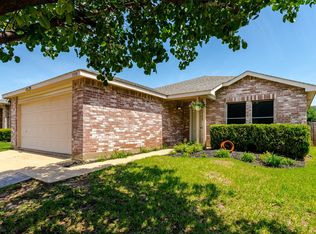 5350 Lansdowne Ave, Fort Worth, TX 76135