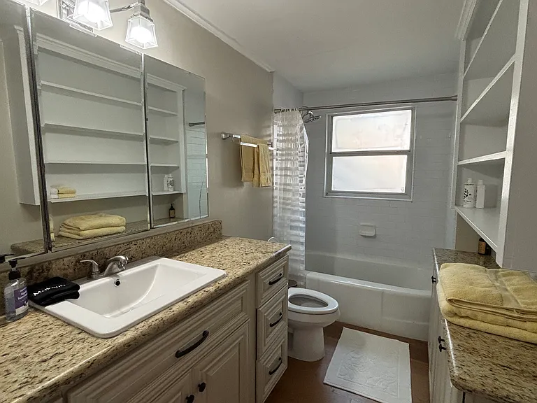 701 Monticello Dr #101 — Photo 9
