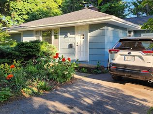 161 Coronado Dr, Irondequoit, NY 14617