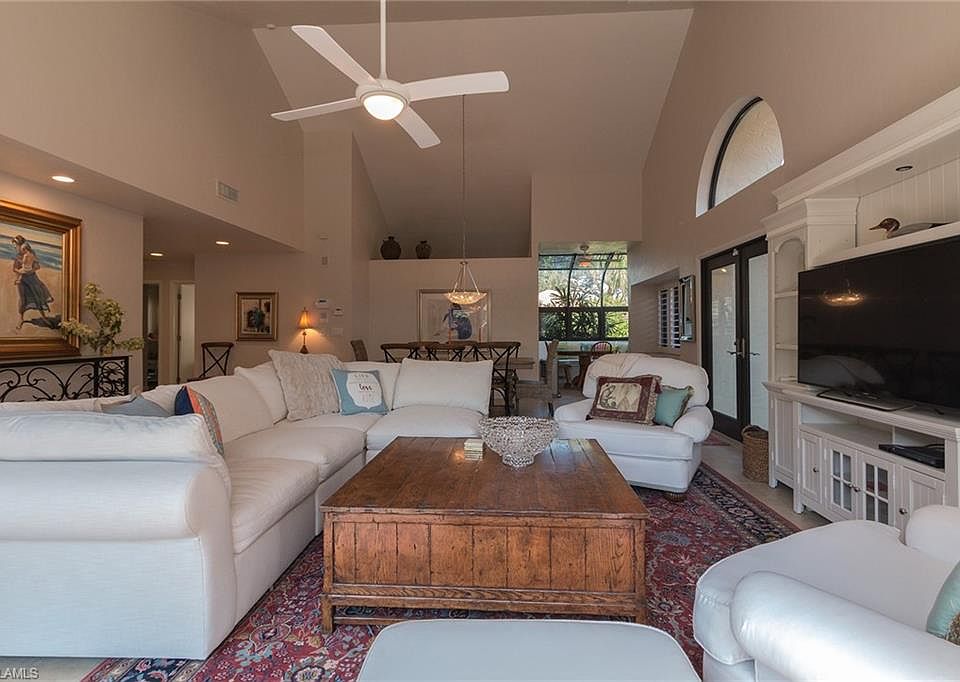 1st image of 534 Bay Villas Ln #61
