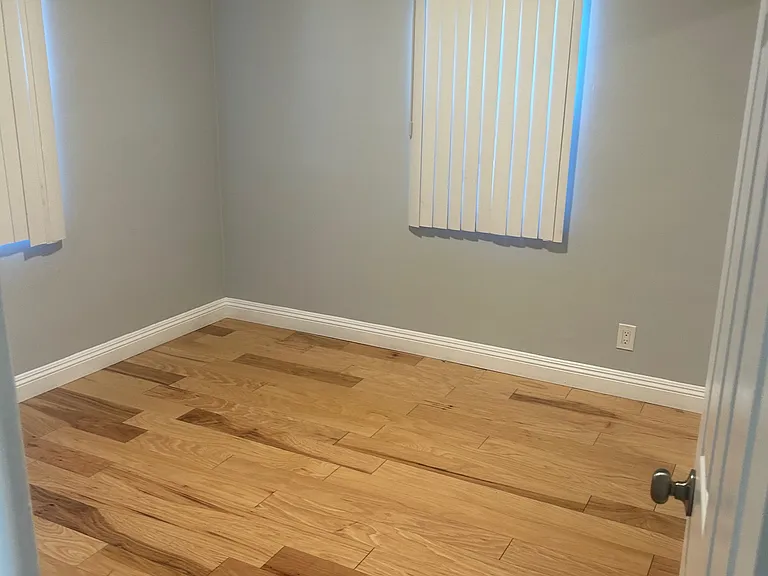 20602 Berendo Ave — Photo 3