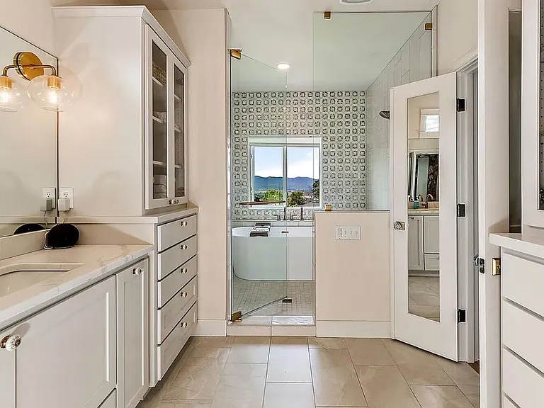 4432 Vista Pointe Dr — Photo 32