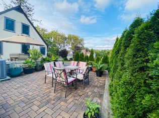 82 Mayfair Ave #1P, Floral Park, NY 11001