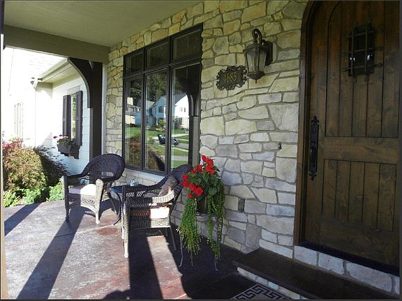 3rd image of 4685 Thornberry Hill Ct NE