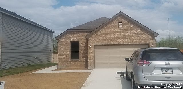 1st image of 634 Anthem Ln