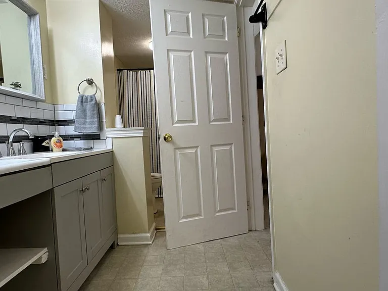 3416 Vetter Ave #2 — Photo 13