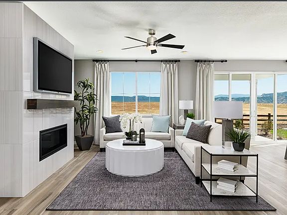 4th image of 4042 W 2025 S #36