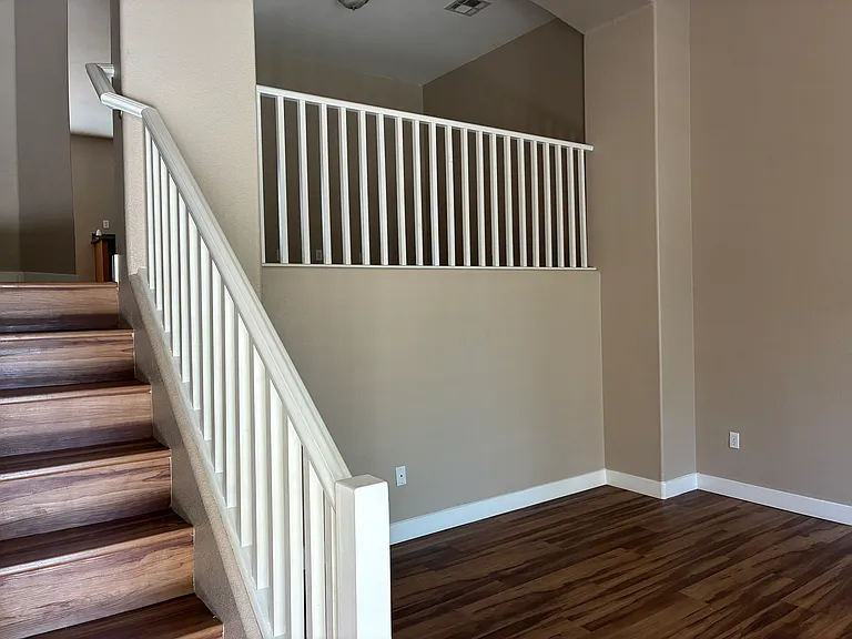2753 Fountain Ridge Ln — Photo 8