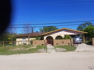 201 E Cortinas St, Del Rio, TX 78840