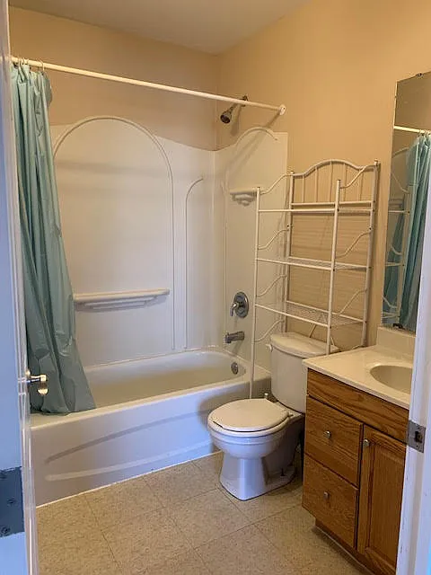 1 bed, $1,200 — Photo 2