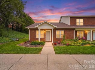 102 Brandywine Dr NE APT M1, Conover, NC 28613