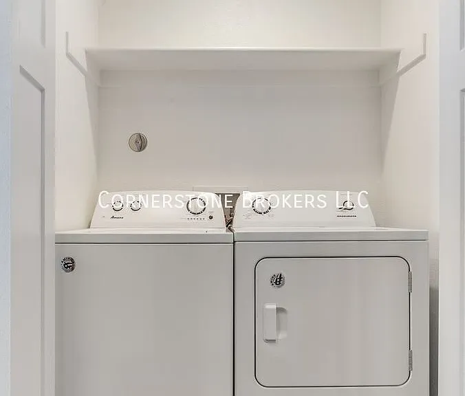 102 Parkview Ct #A — Photo 11