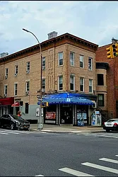 566 11th Street