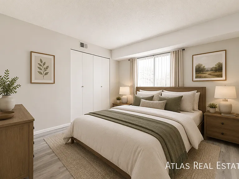 280 E Highline Cir #301 — Photo 2