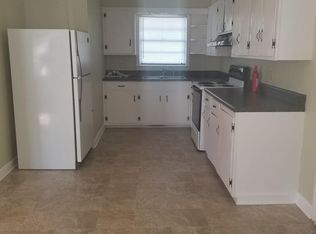 1402 Old Ebenezer Rd, Florence, SC 29501