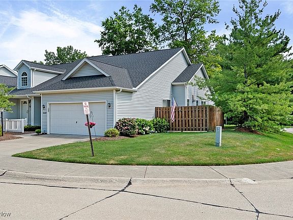 3rd image of 30741 Jasmine Ct