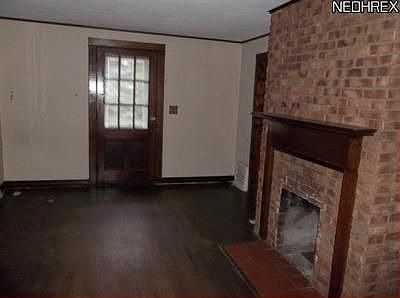 5th image of 301 Illinois Ave