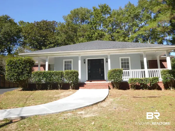 104 Clay Cir, Daphne, AL 36526