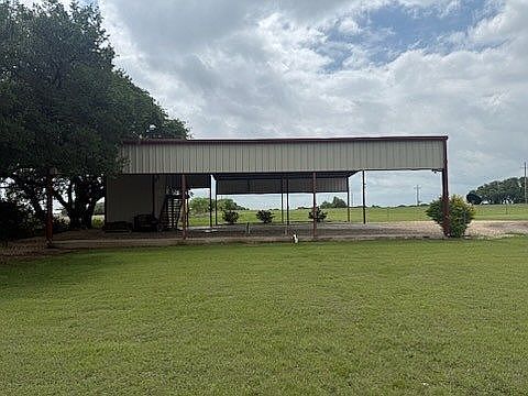 2nd image of 100 Ranch View Dr