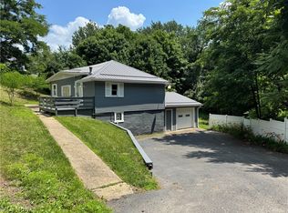 300 Henry Ave, East Liverpool, OH 43920