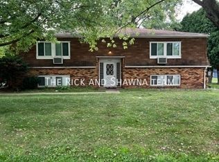 6669 Amsel Ave NE APT 2, Canton, OH 44721