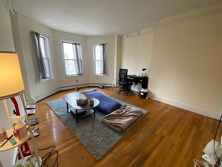 712 Commonwealth Ave #2 — Photo 3