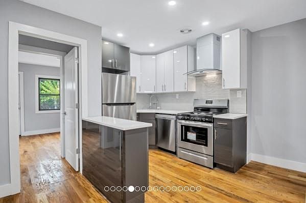 1st image of 3999 E Tremont Ave #B