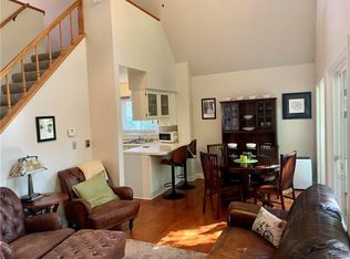 1701 NW 3rd St, Bentonville, AR 72712