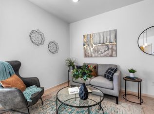 630 NW Kingwood Ave #2B-2BA-1104SQFT, Redmond, OR 97756