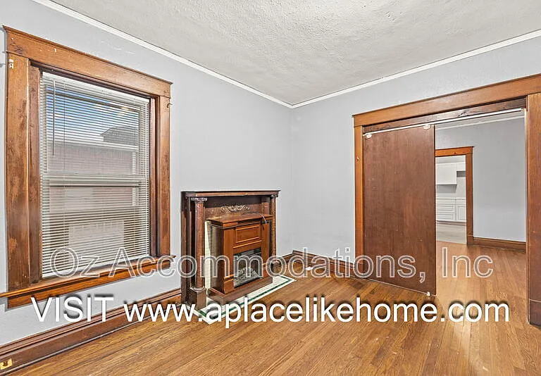 3523 Saint John Ave — Photo 7