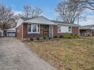 9708 Galene Dr, Jeffersontown, KY 40299