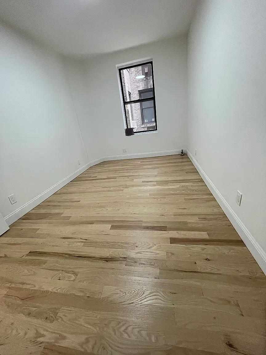 461 Fort Washington Ave — Photo 4