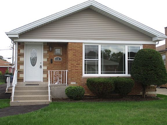 2nd image of 3105 W 100th St