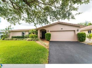 2613 NW 121st Dr, Coral Springs, FL 33065