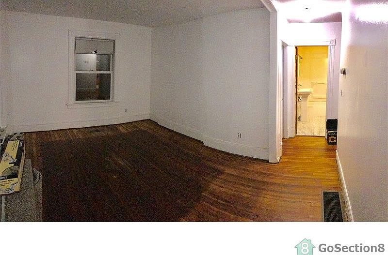 1st image of 30 New King St #30