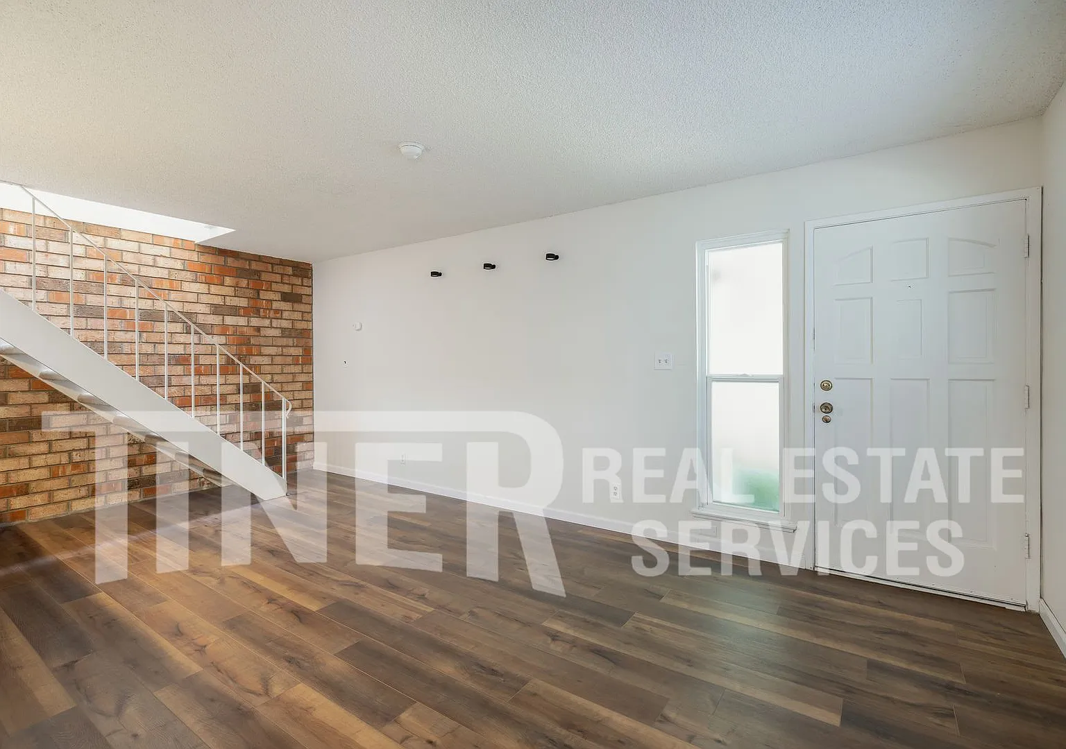 Connecticut Dr 5145 #2 - Tier 3 — Photo 4