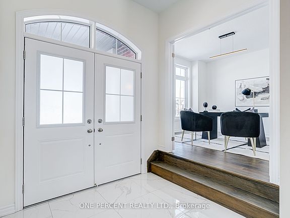 3rd image of 1093 Cole St