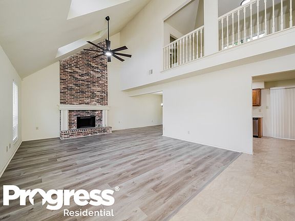 5th image of 5415 Green Timbers Dr