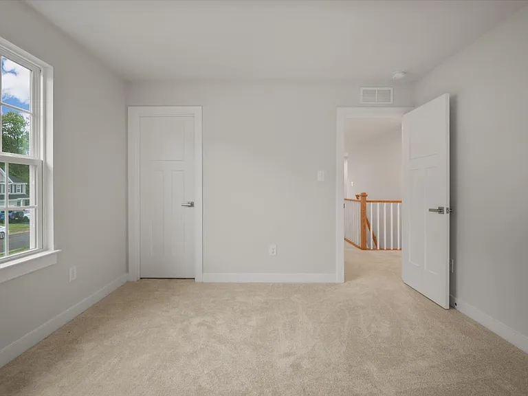 14212 Botsford Ave — Photo 41