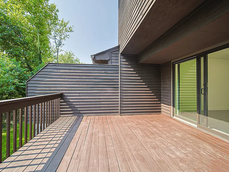 Exterior View of Deck