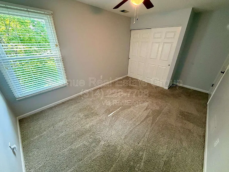 15812 Cedarmill Dr — Photo 16