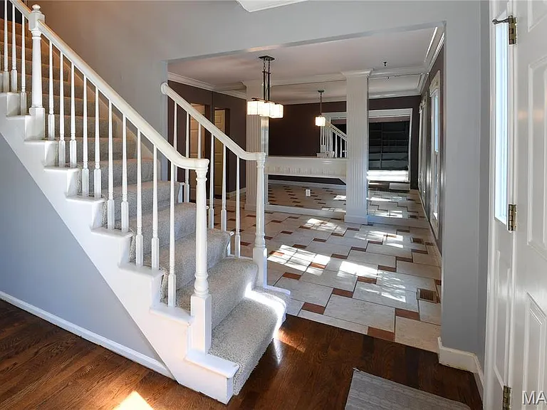1419 Sawyers Trail Ct — Photo 7