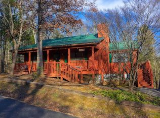 409 Laurel Trace Rd, Townsend, TN 37882