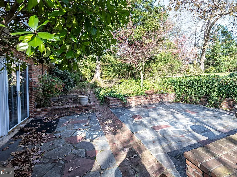 3606 Pinetree Ter — Photo 45