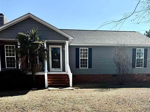 2nd image of 1429 Fox Hollow Dr