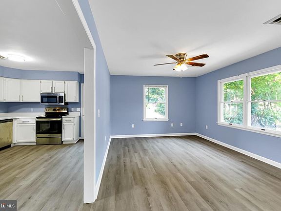 4th image of 107 Walden Dr