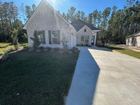 94 Brilliance Blvd, Freeport, FL 32439