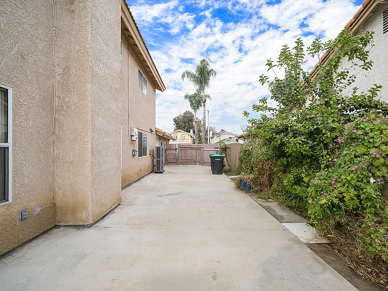 2631 Alne Dr — Photo 29